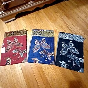 ELEGANT BUTTERFLY DESIGN SCARVES TRIO SET-(NWT)
